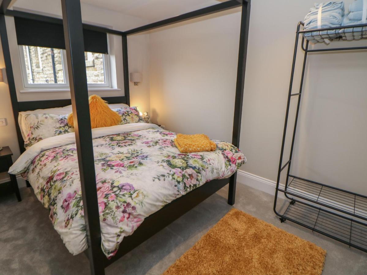 Netherdale House بكستون المظهر الخارجي الصورة
